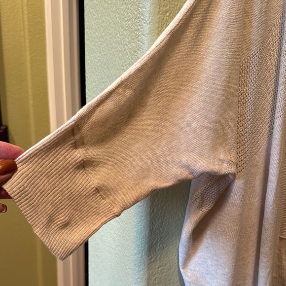 NEW! Leo & Nicole Beige Open-Front Cardigan, Size XXL - Picture 2 of 5